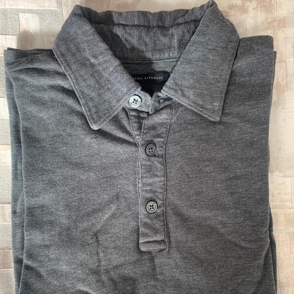 Banana Republic - Men’s Gray polo (Size Small)